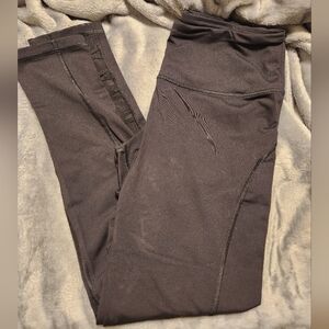 Victorias secret sport knockout leggings size m